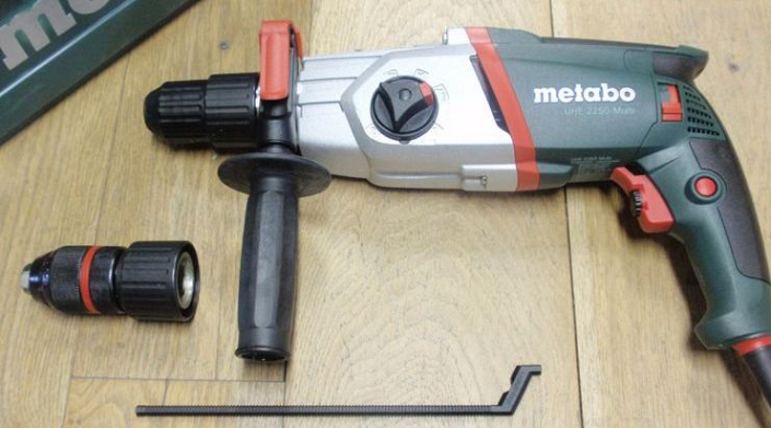 Перфоратор SDS-Plus Metabo UHE 2250 Multi Перфоратор SDS-Plus Metabo UHE 2250 Multi